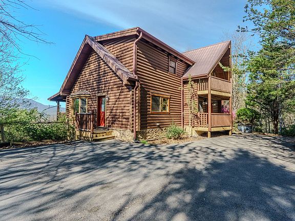 3rd image of 401 Pinnacle Vista Rd
