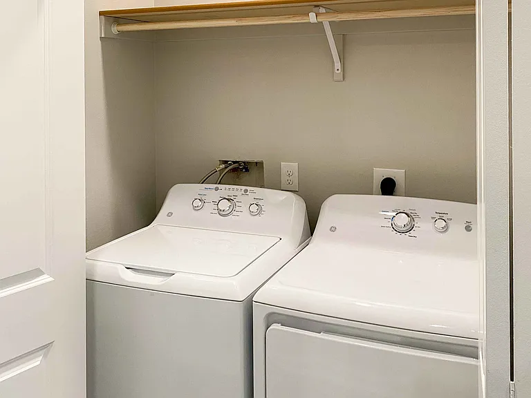 Latitude 41 — Photo 81