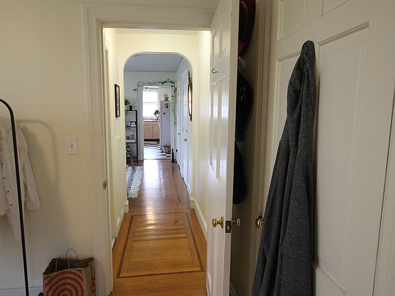 5th image of 1582 Westminster St APT .8