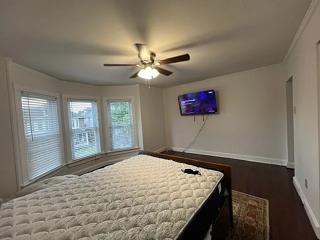 823 Mulberry Ave — Photo 5
