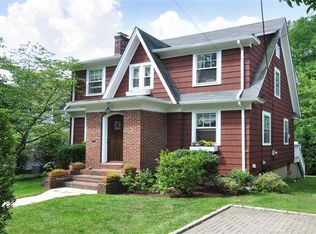 21 Croton Ave, Hastings On Hudson, NY 10706