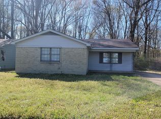 3653 Bison St, Memphis, TN 38109