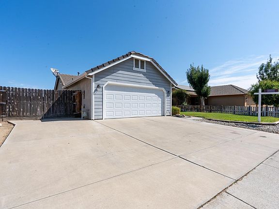 2nd image of 1428 Pintail Cir