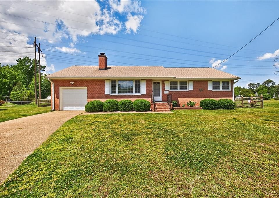 1st image of 7 Vera Cir