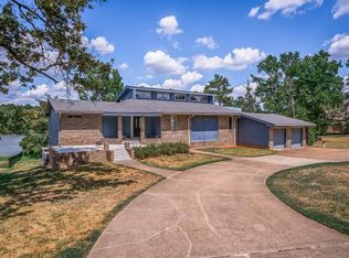 830 Forest Lk, Longview, TX 75605