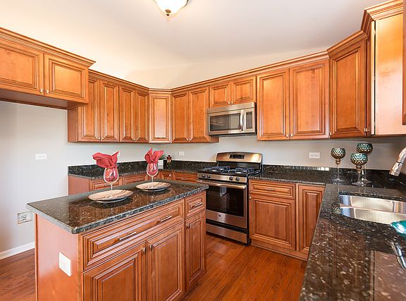 3rd image of 834 Mary Byrne Dr