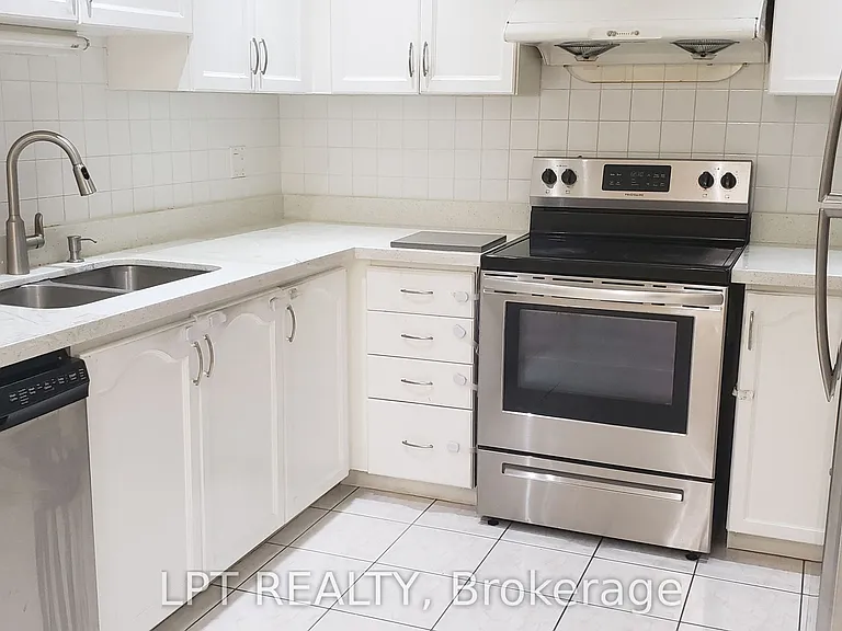 81 Shady Pine Cir — Photo 11