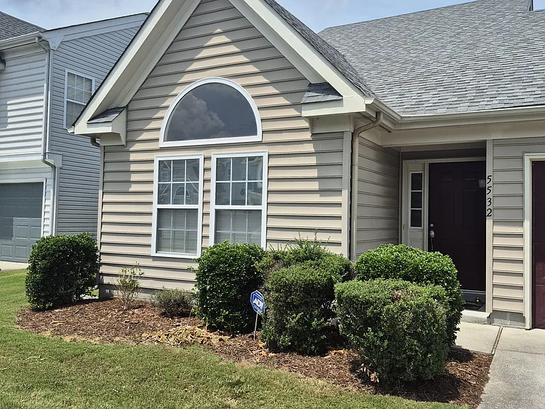 5532 Bulls Bay Dr — Photo 12