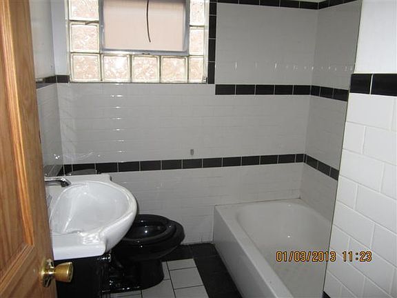 4th image of 3529 S 60th Ct