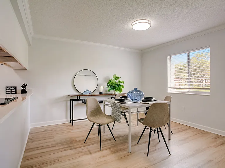 Captiva Club Apartments — Photo 9