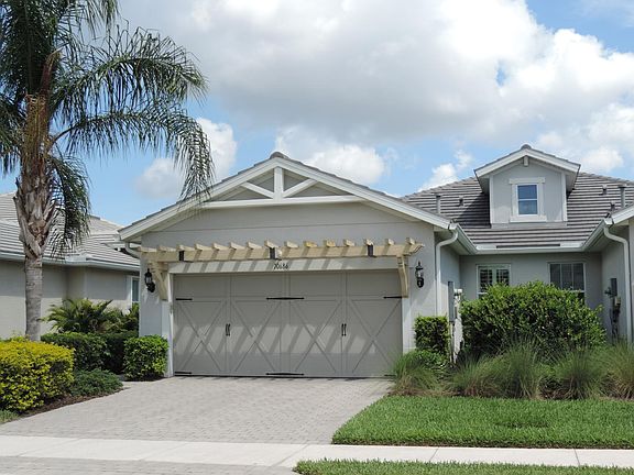 4th image of 10686 Jackson Square Dr