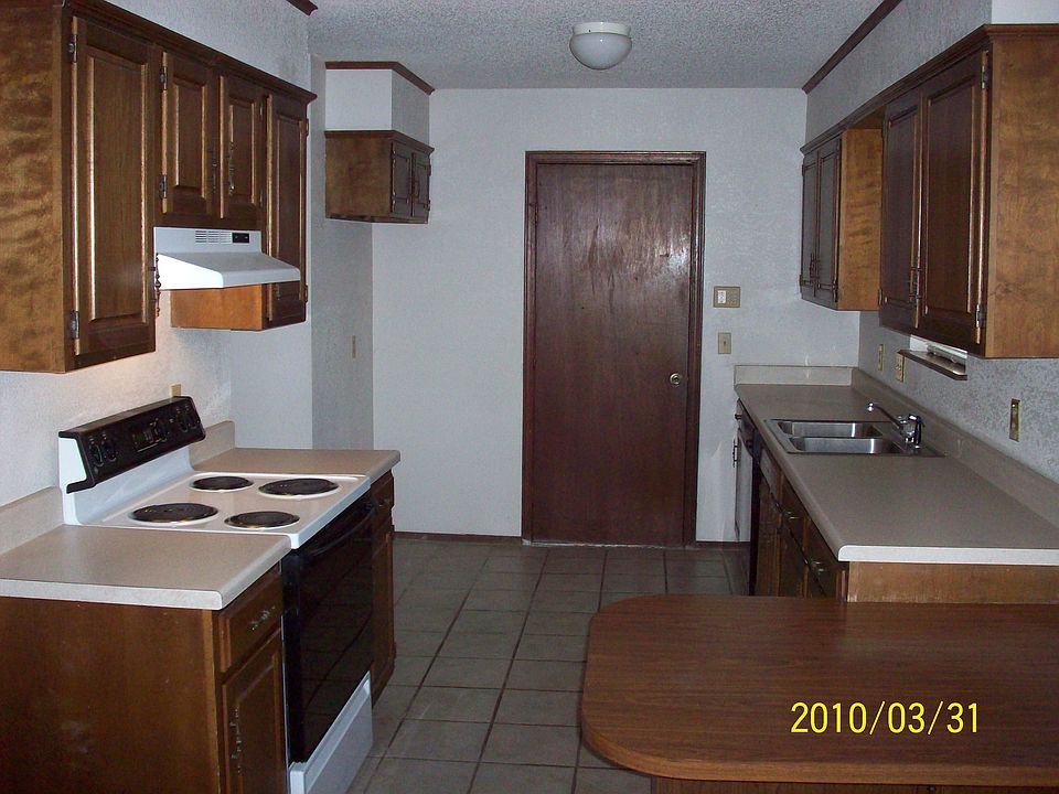 2nd image of 4109 S Cedar Pl