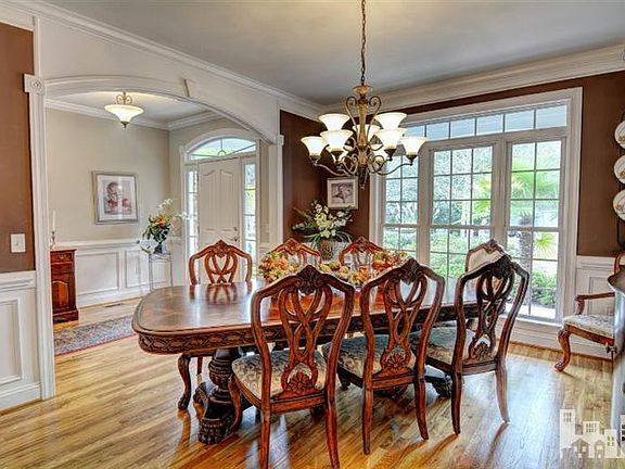 4th image of 6213 Twin Magnolias Ln