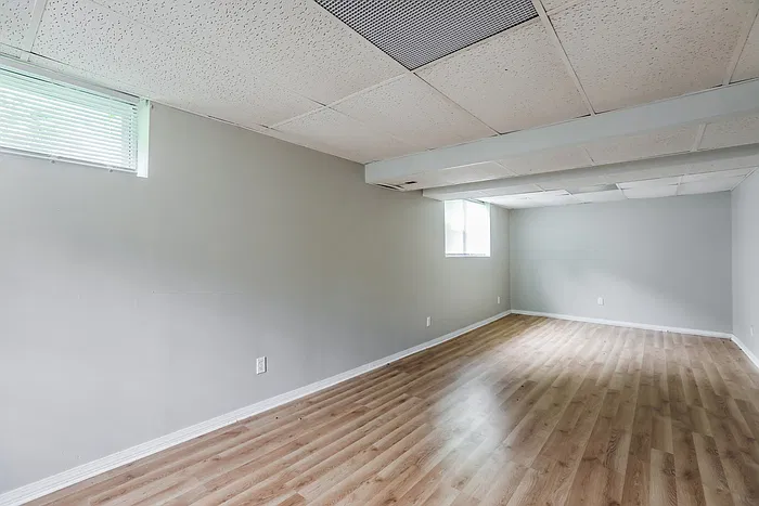 3 bed, 2.0 bath, 1622 sqft, $1,795 — Photo 4