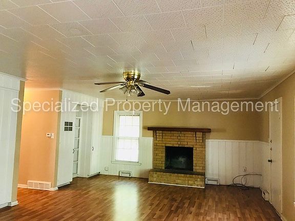 3rd image of 5904 Malvey Ave