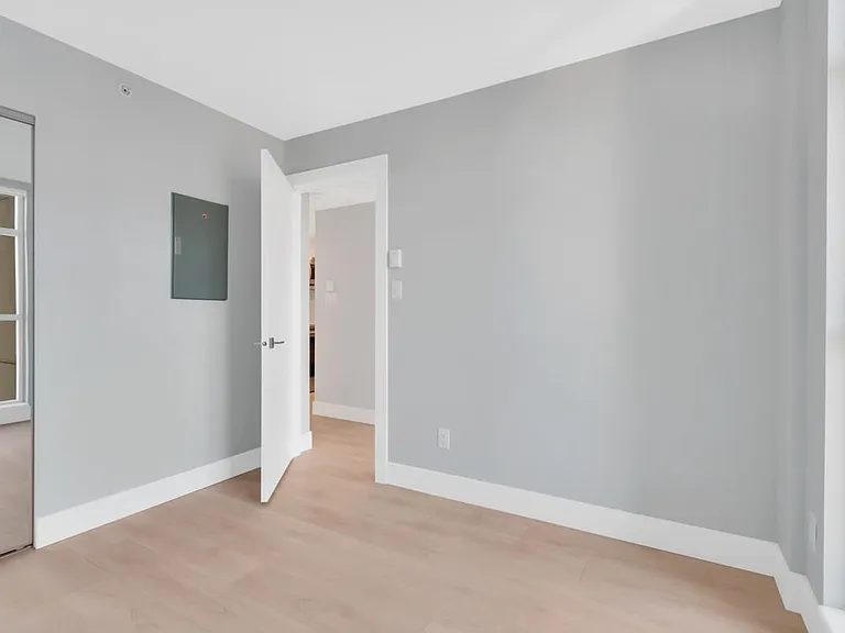 438 Seymour St #2503 — Photo 16