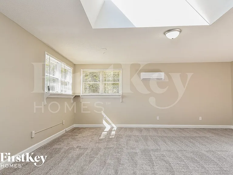 2703 Wynnewood Dr — Photo 5