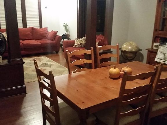5th image of 927 West Blvd #2