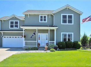 8309 Majestic Hills Dr, Sturtevant, WI 53177