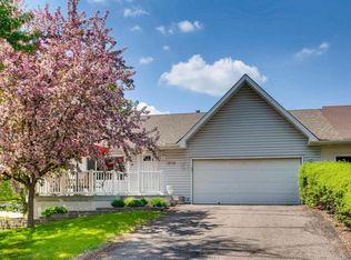 1818 Lacota Ln, Burnsville, MN 55337
