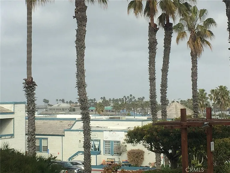 620 The Vlg #107 — Photo 29