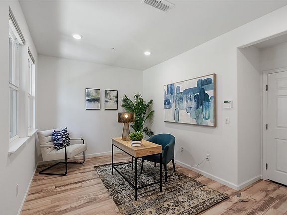 4th image of 17981 Cantabria Ln