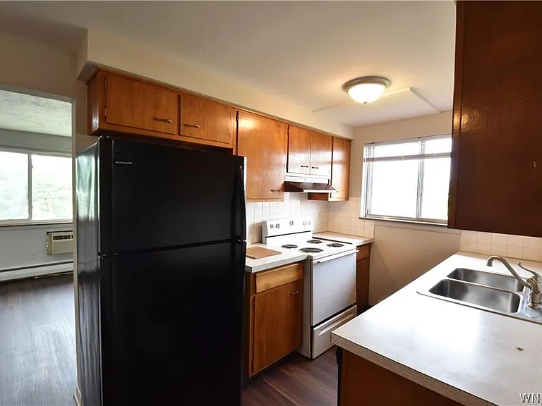 28 Mallory Rd #3 — Photo 6