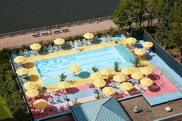 Rented by Manhattan Park | media 22