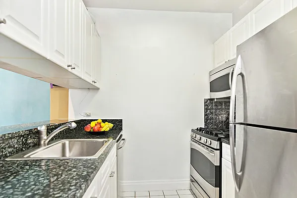 Rented by Keller Williams NYC | media 7