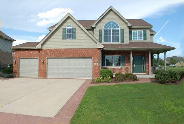 1st image of 20584 Hotchkiss Dr