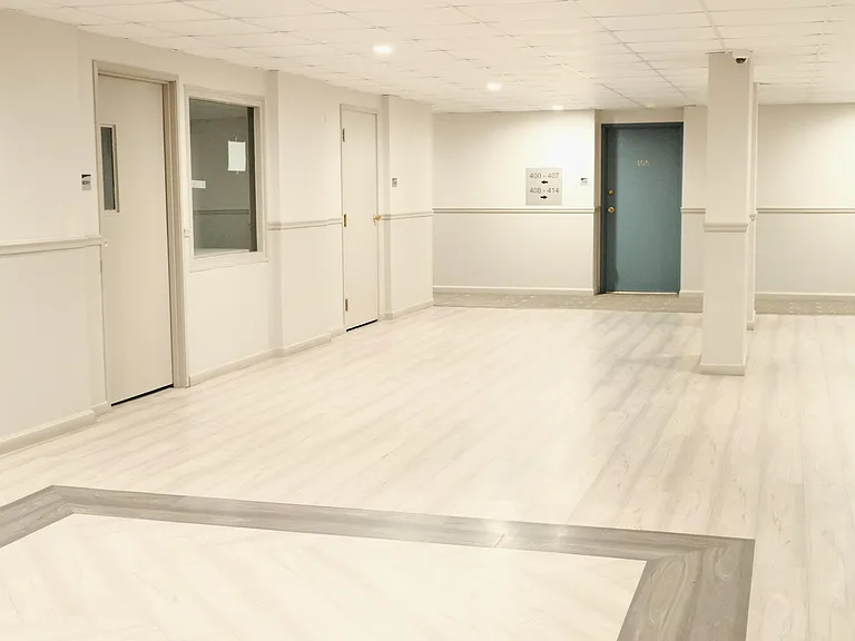 10 N Wood Ave #419 — Photo 3