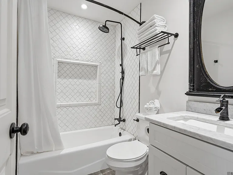 44464 Lakewood Dr — Photo 9