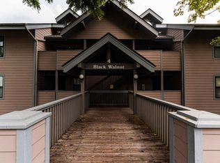 4 Treehouse Ln APT 3, Branson, MO 65616