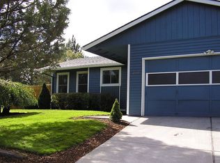 2955 NE Purcell Blvd, Bend, OR 97701