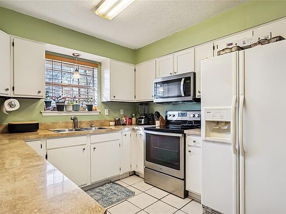 4th image of 1539-1541-41 W Live Oak Dr