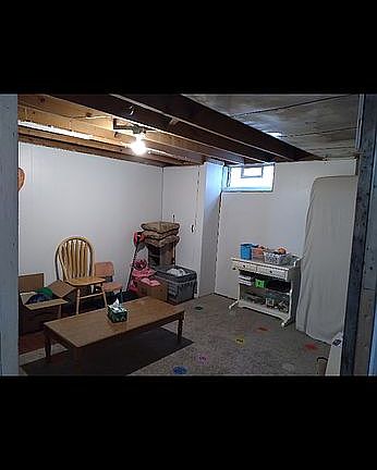 4th image of 1649 Hollywood St