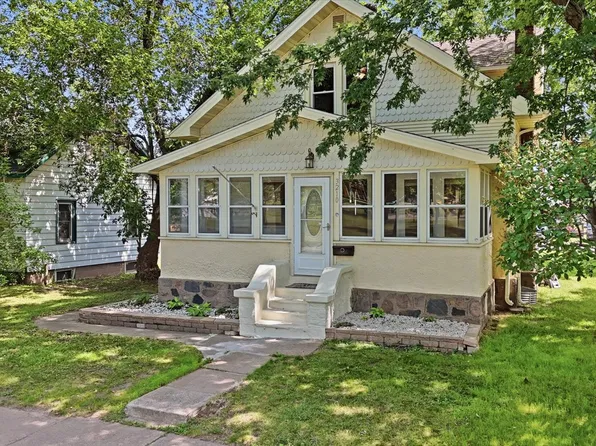 3210 2nd Ave W, Hibbing, MN 55746