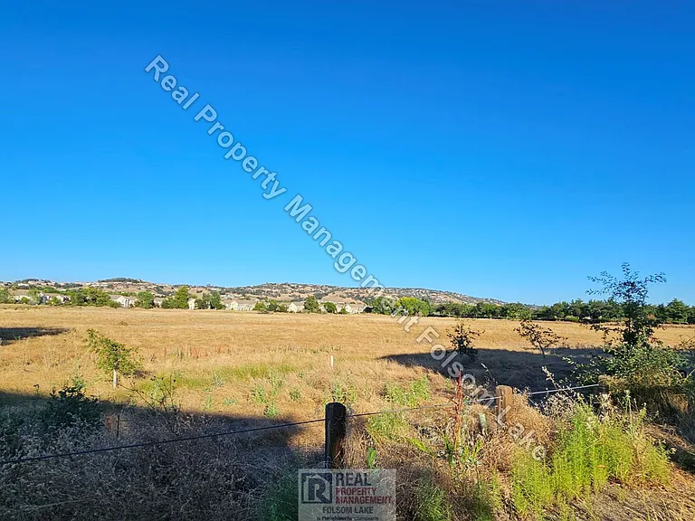 1529 Borrasca Dr — Photo 29