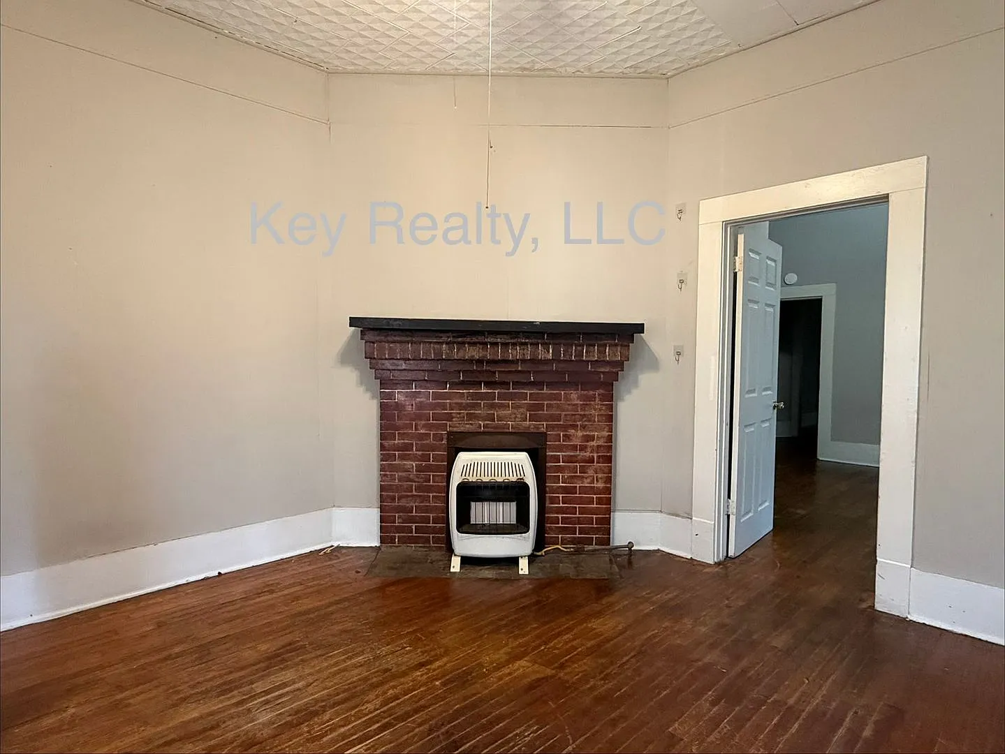 612 - B 18th Street - Alexandria Move In Special — Photo 2