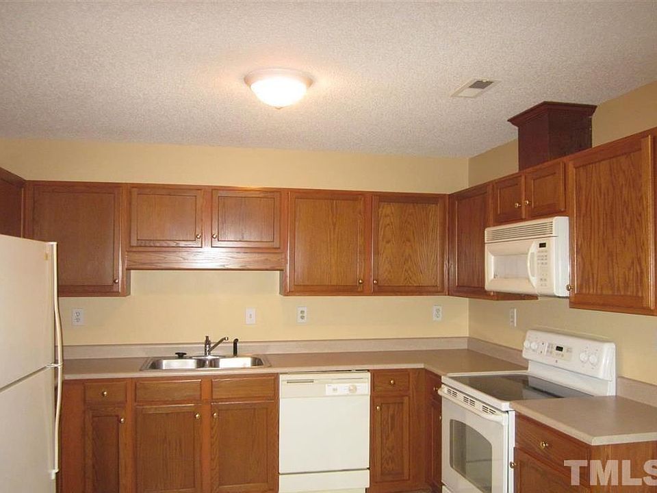 2nd image of 100 Boykin Ave