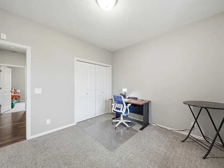 8920 Shadow Creek Ln — Photo 23