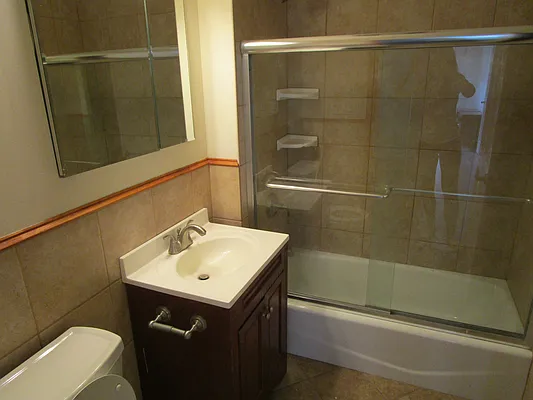 Rented by Easy Rental LLC | media 47