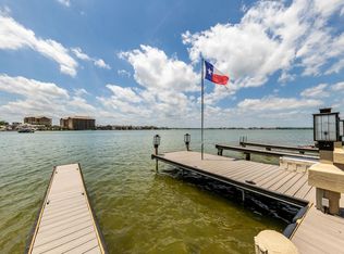 402 Island Dr #B, Kingsland, TX 78657
