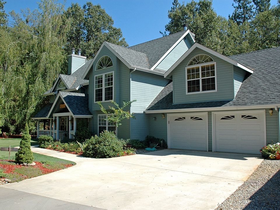 Executive Home styled to entertain