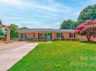 1824 Sulphur Springs Rd, Shelby, NC 28152