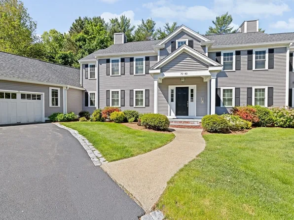 70 Humphreys Ln #70, Duxbury, MA 02332