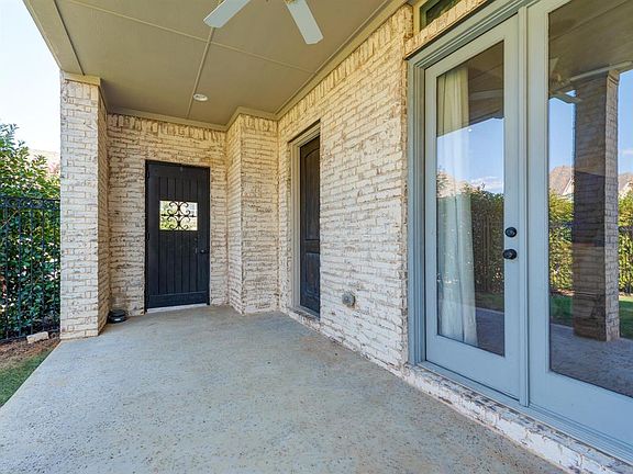 5th image of 300 Montpelier Dr