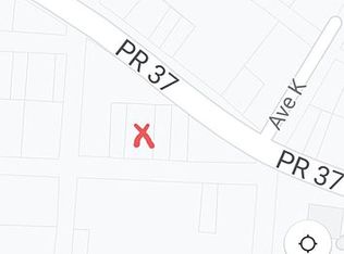37 Park Rd, Lakehills, TX 78063