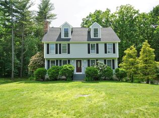 3 Rosewood St, Windham, NH 03087