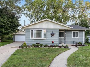 8524 18th Ave, Kenosha, WI 53143